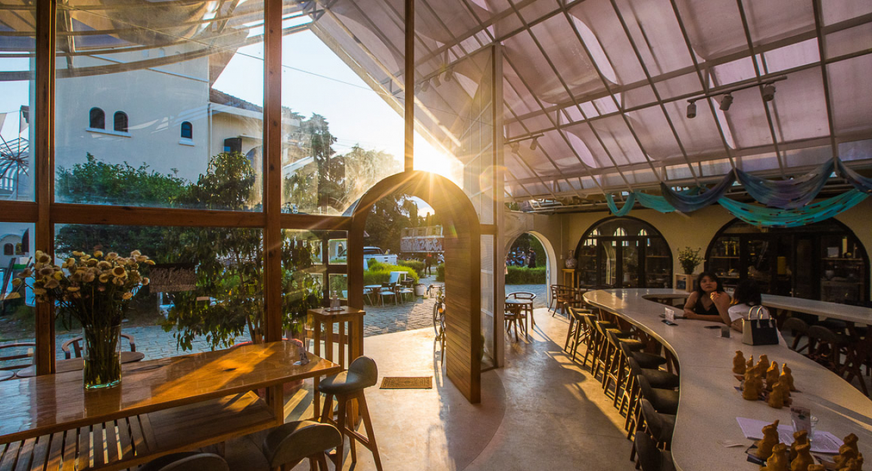 Enjoying Scenic Cafes